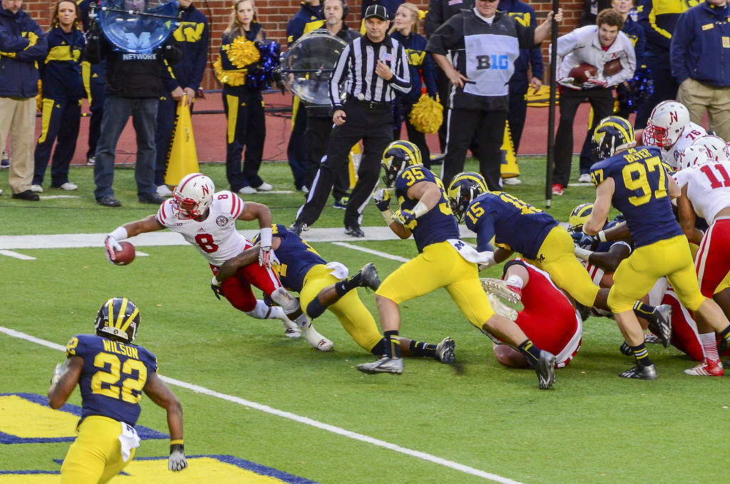 CBA：广州队主场大胜吉林